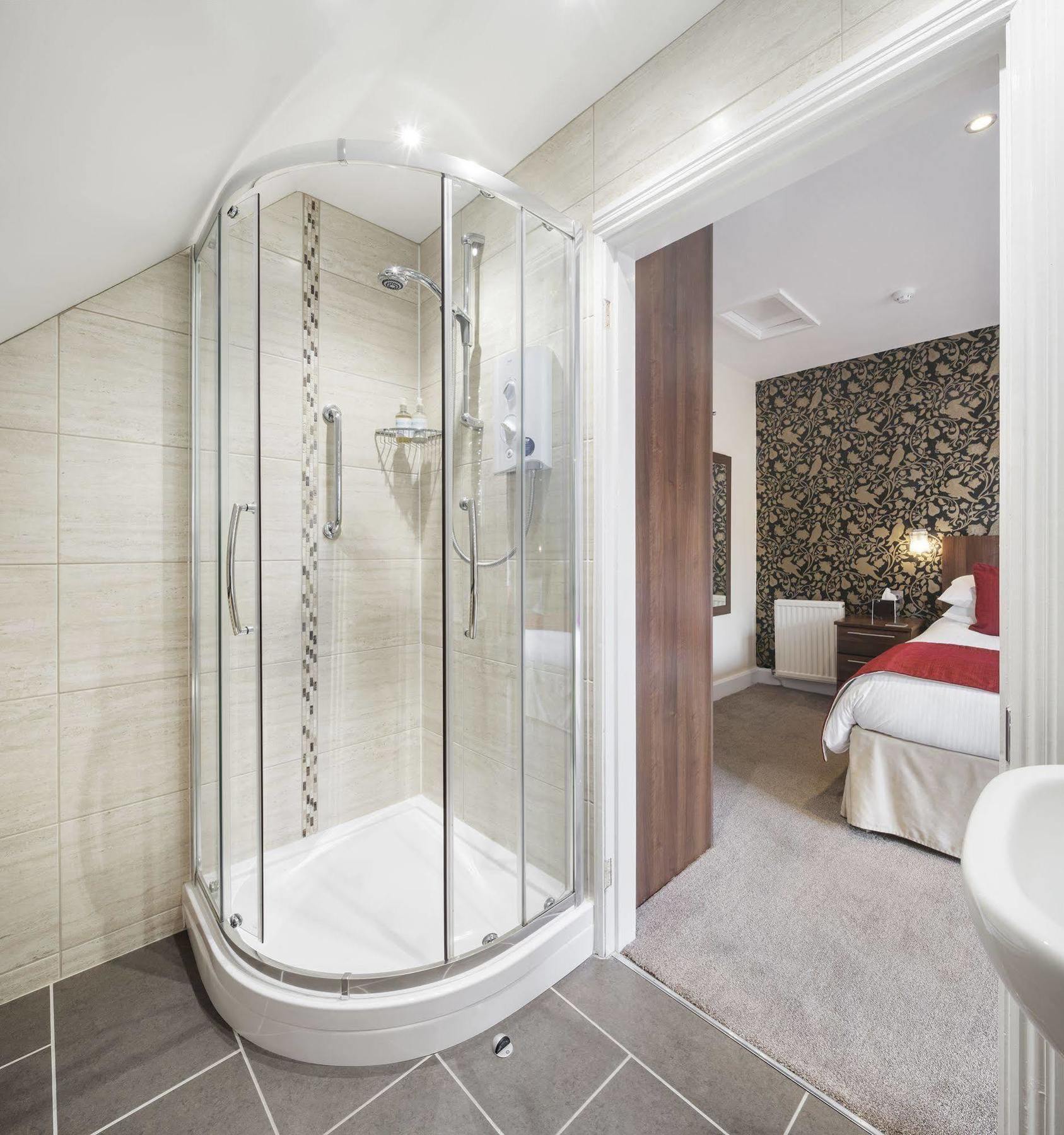 Hawksmoor Guest House Уиндермер Екстериор снимка