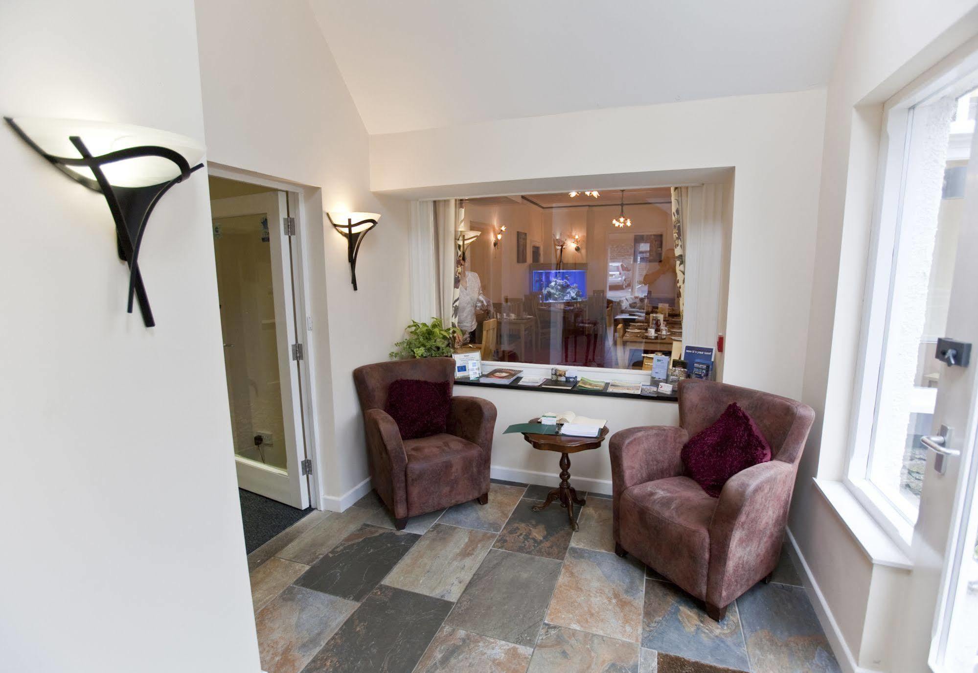 Hawksmoor Guest House Уиндермер Екстериор снимка