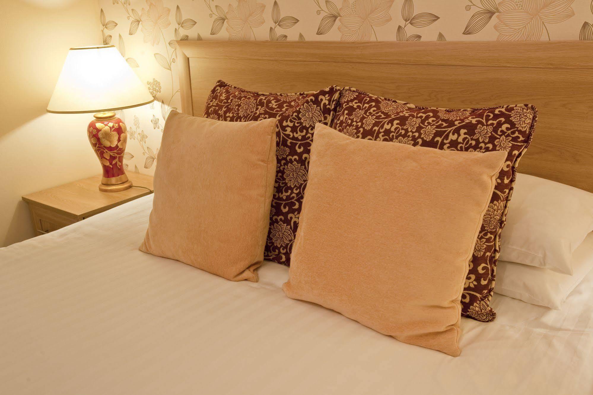 Hawksmoor Guest House Уиндермер Екстериор снимка